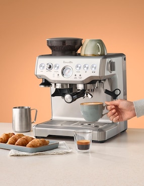 Cafetera espresso Breville BES870XL