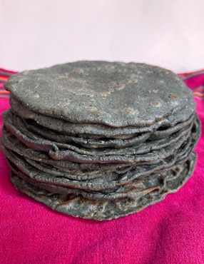 Harina de maíz azul La Comandanta para tortillas