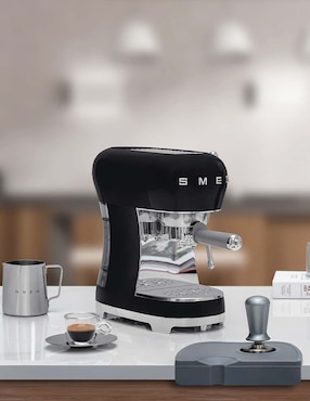 Cafetera espresso Smeg 50´s Style ECF02BLUS