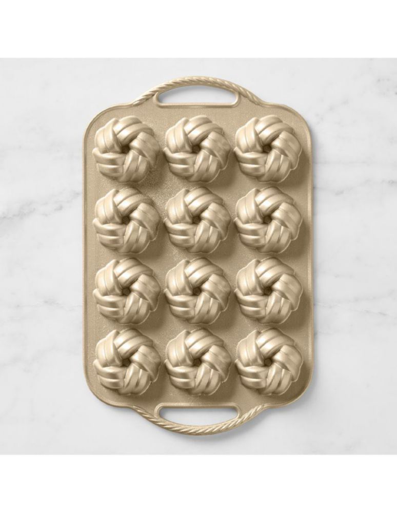 Molde Nordic Ware 75th Anniversary 2