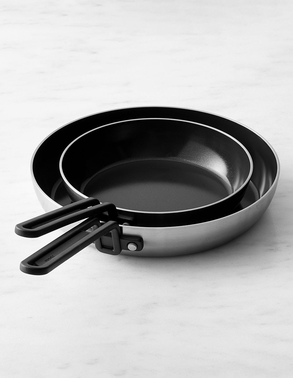 SET SARTENES STANLEY TUCCI W, PLATEADO