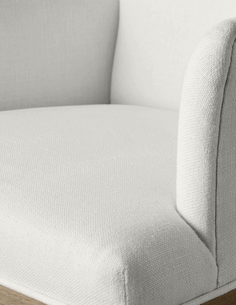 Silla con brazos Austin de madera 3