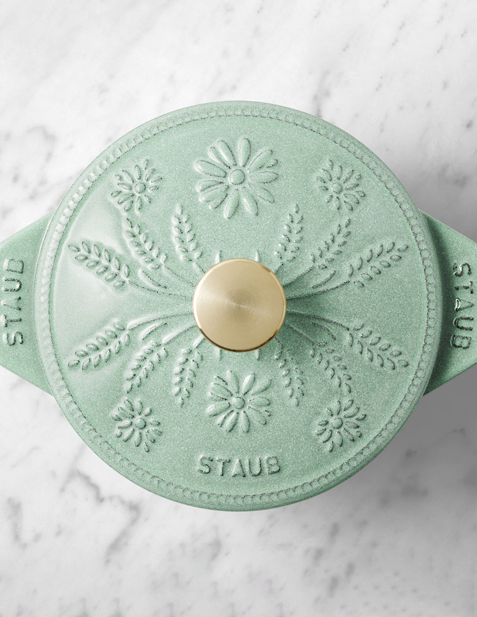 Olla con tapa Staub de hierro 3